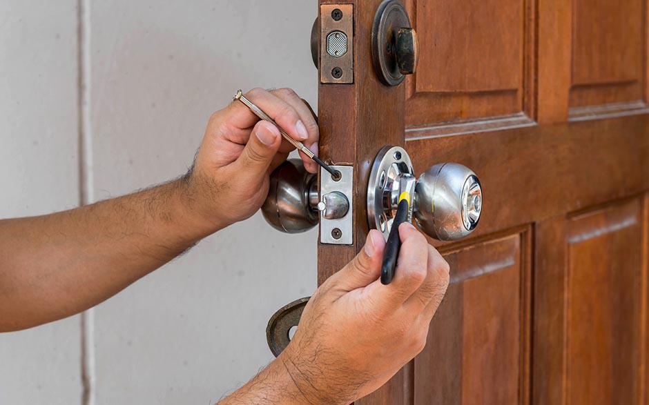 tarif d'un serrurier Les Ageux