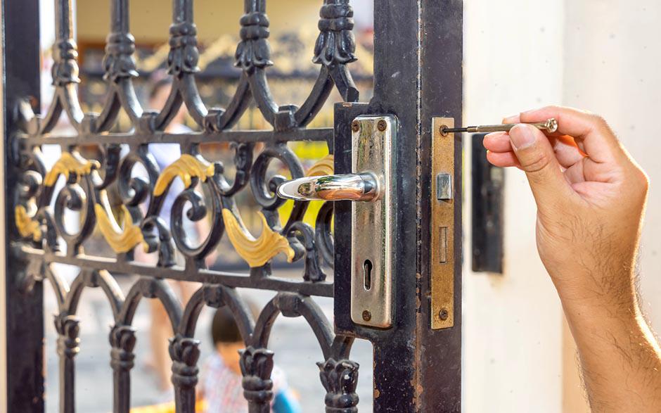 serrurier porte claquée Rungis